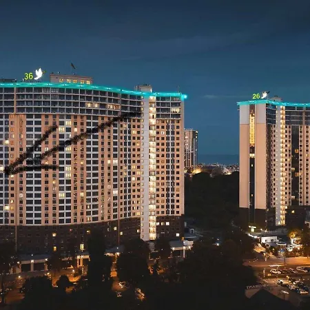 Lux- 2 спальні та вітальня в аркадії- укриття- море * אודסה