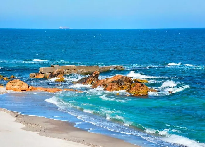 Lux- 2 спальні та вітальня в аркадії- укриття- море