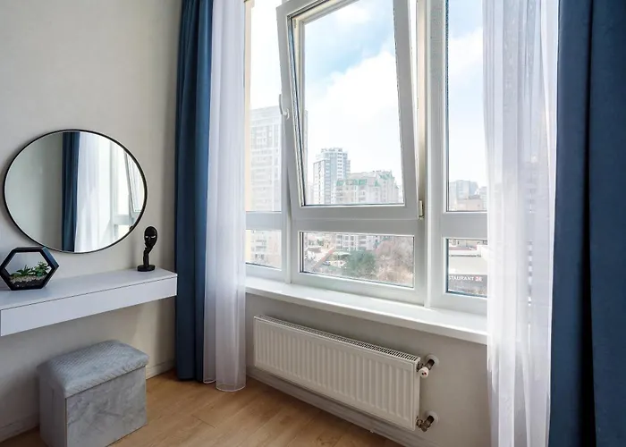 Апартаменты Lux- 2 спальні та вітальня в аркадії- укриття- море *