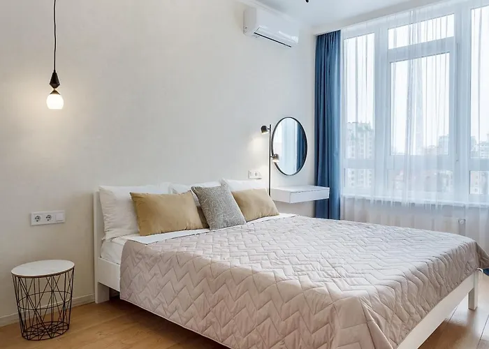 Апартаменты Lux- 2 спальні та вітальня в аркадії- укриття- море Одесса